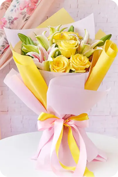 Hybrid Flower Delivery Model Illustration